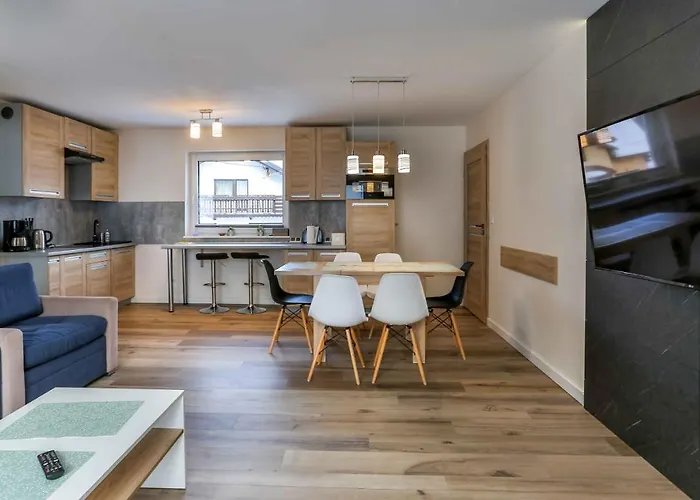 Led Sonoma דירה שצ'צ'ירק